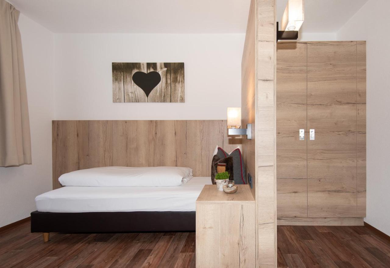 Hotel Haus Elisabeth à Sankt Leonhard im Pitztal Extérieur photo